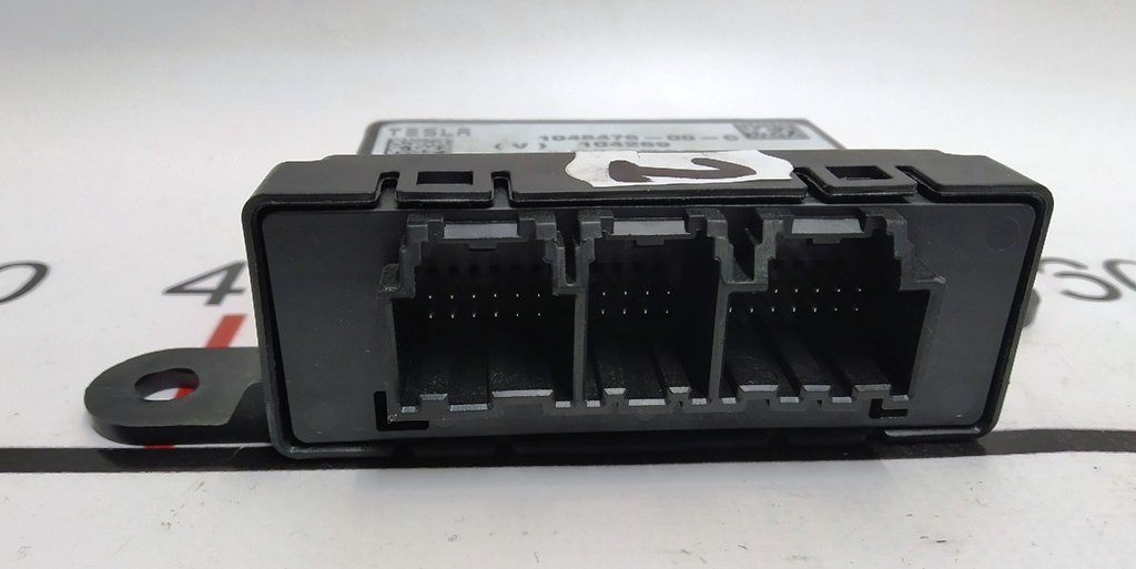 2 Unidad de control de ParkTronics ECU Park Assist Tesla Model S, Modelo S REST, Tesla Modelo X 1048476-00-D